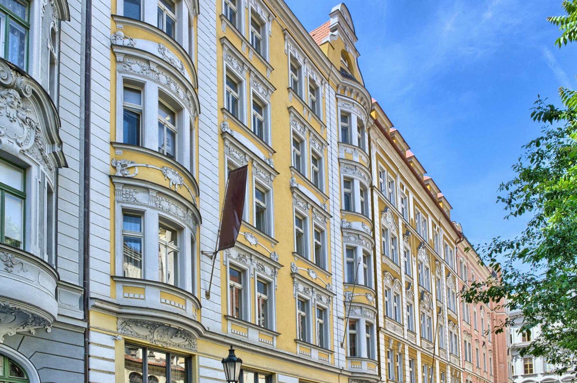 Milosrdnych Apartments Prag Exterior foto