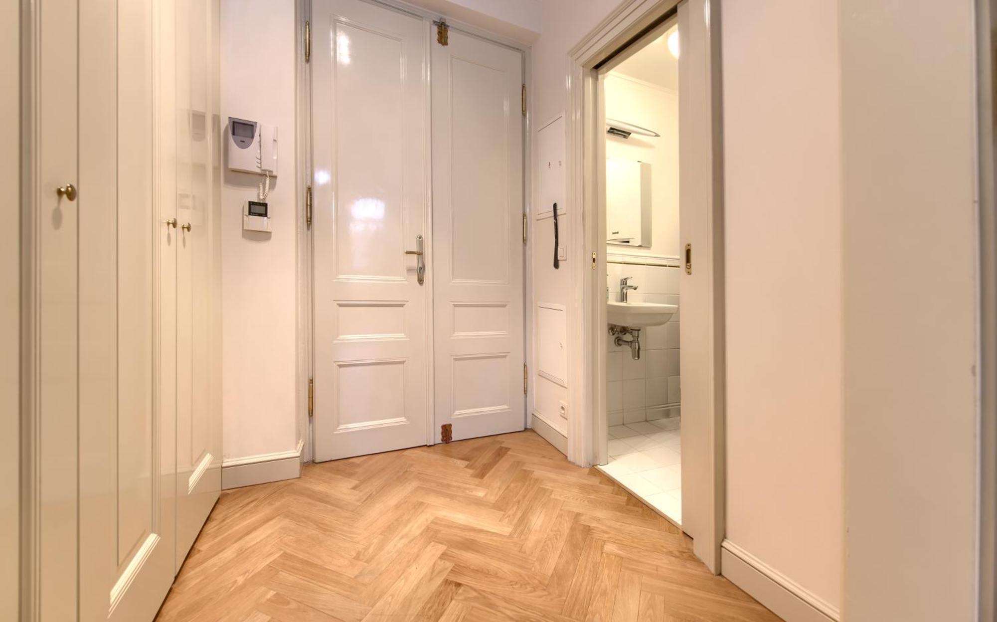 Milosrdnych Apartments Prag Zimmer foto